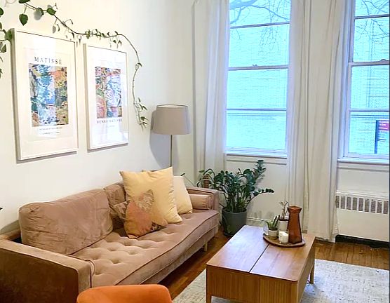 2nd image of 106 Hicks St APT 1A