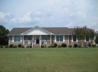 586 Rock Pillar Rd, Clayton, NC 27520