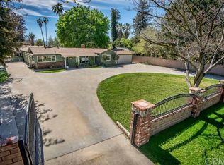 17364 Raymer St, Northridge, CA 91325