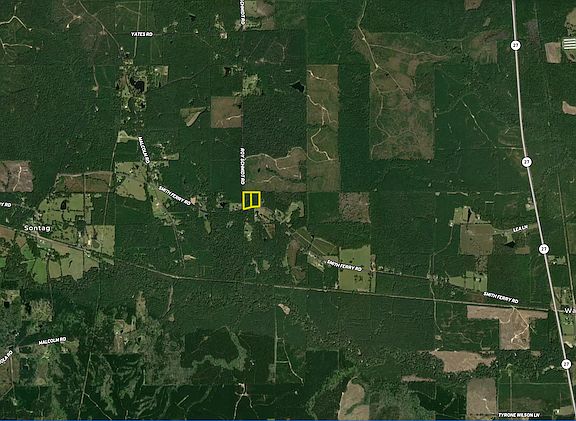 3rd image of Smith Ferry Rd