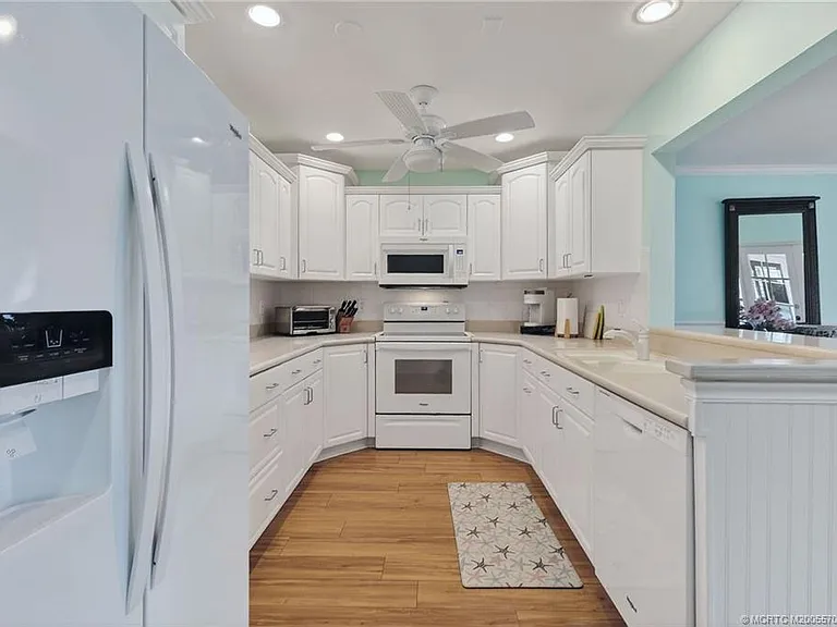 5636 SE Foxcross Pl — Photo 14