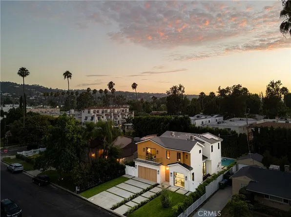 4517 Longridge Ave, Sherman Oaks, CA 91423