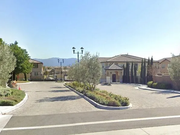 7011 Montecito Ln, Eastvale, CA 92880