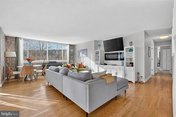 1220 Blair Mill Rd #205 — Photo 12