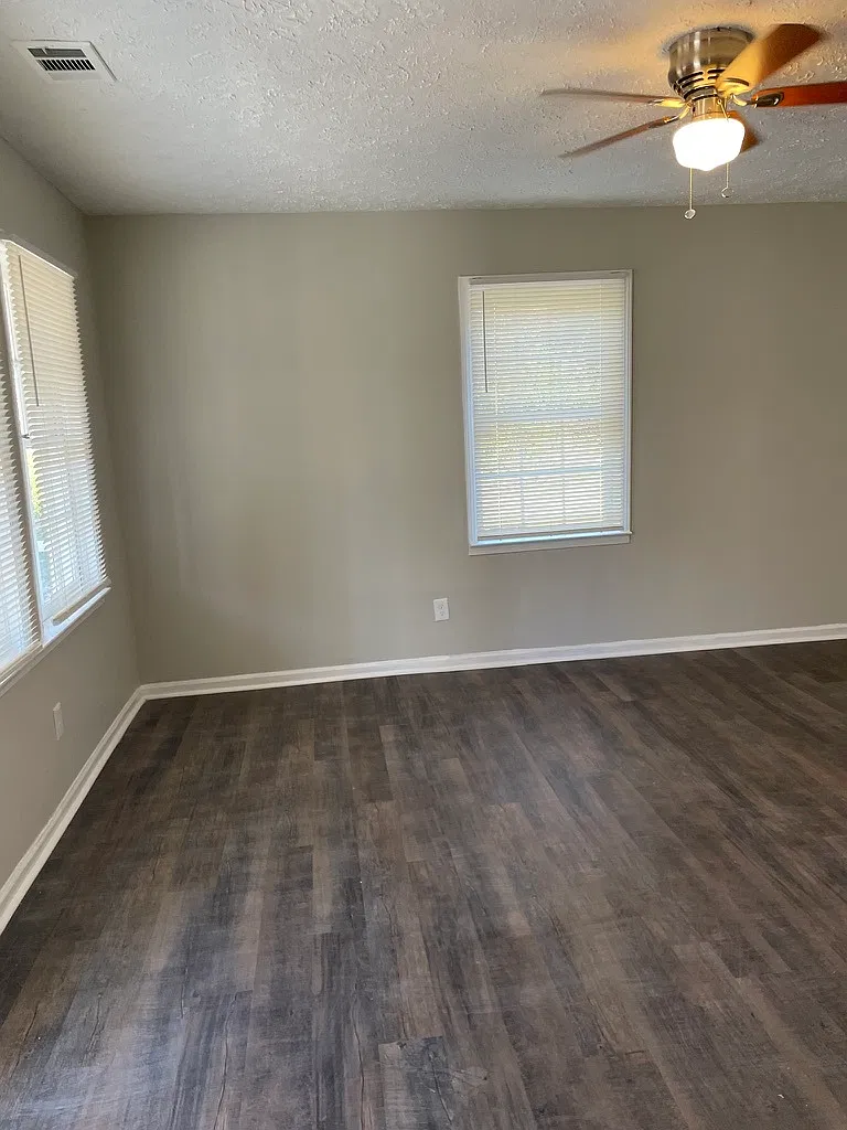 301 Revis Street - 1 — Photo 2