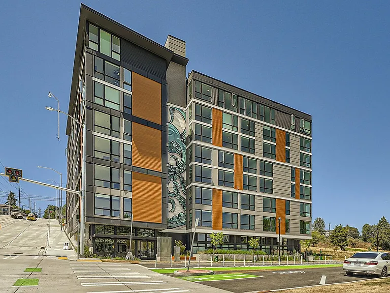 Welcome to AV Lofts! Beautiful views plus in-unit laundry! Up to 8 weeks free! — Photo 37