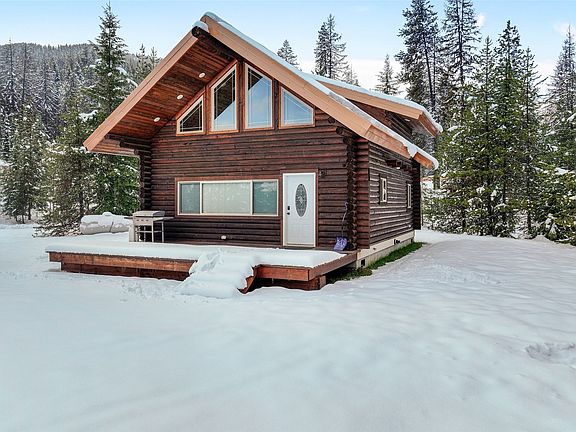 2nd image of 37 Rudolph Ct