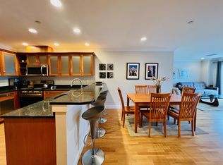 17 Water St APT A-10, Groton, CT 06355