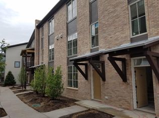 2016 Celadon Dr NE #103, Grand Rapids, MI 49525