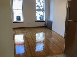 589 Morgan Ave APT 2F, Brooklyn, NY 11222