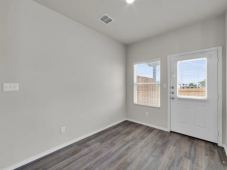 219 Damon Dr — Photo 20