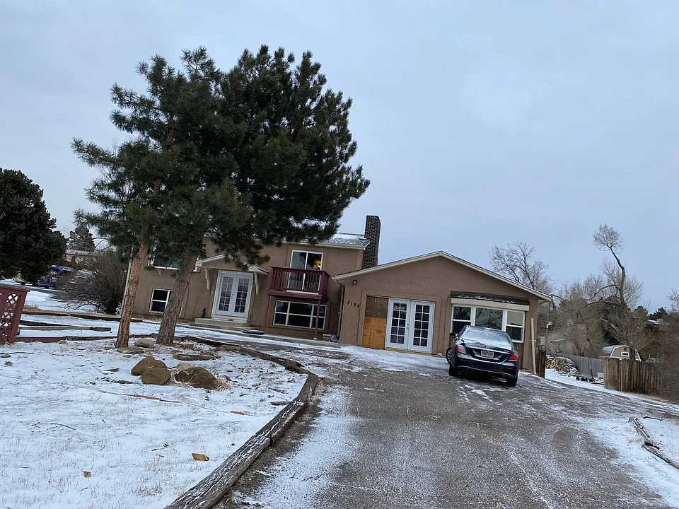 5195 Topaz Dr