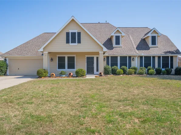 22402 Rumbling Creek Ln, Tomball, TX 77375