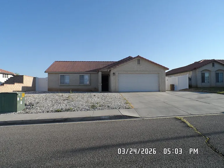 15019 Hopland St — Photo 1