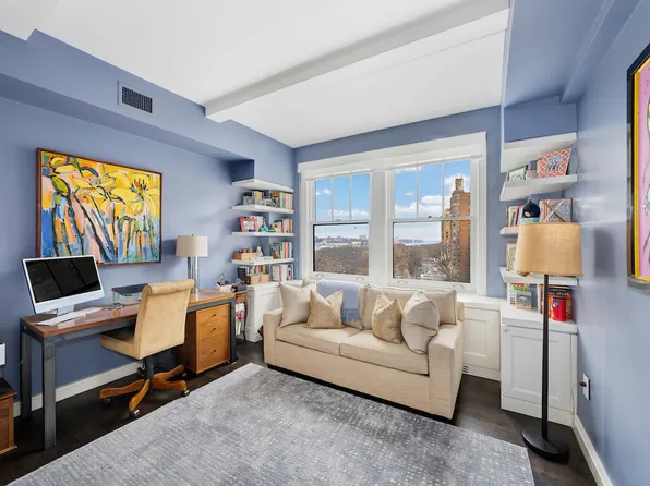 330 West 72nd Street image 7 of 13