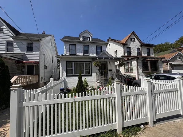 116-16 167th St, Jamaica, NY 11434