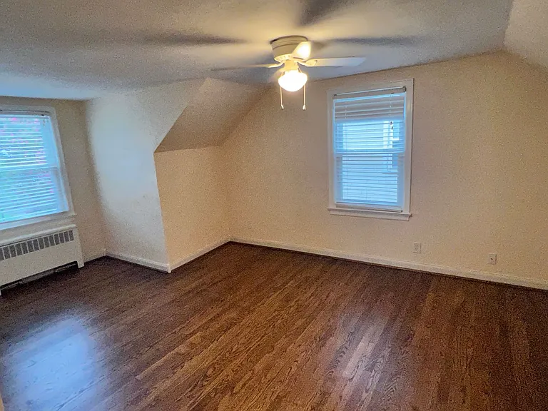 4615 Colonial Ave — Photo 7