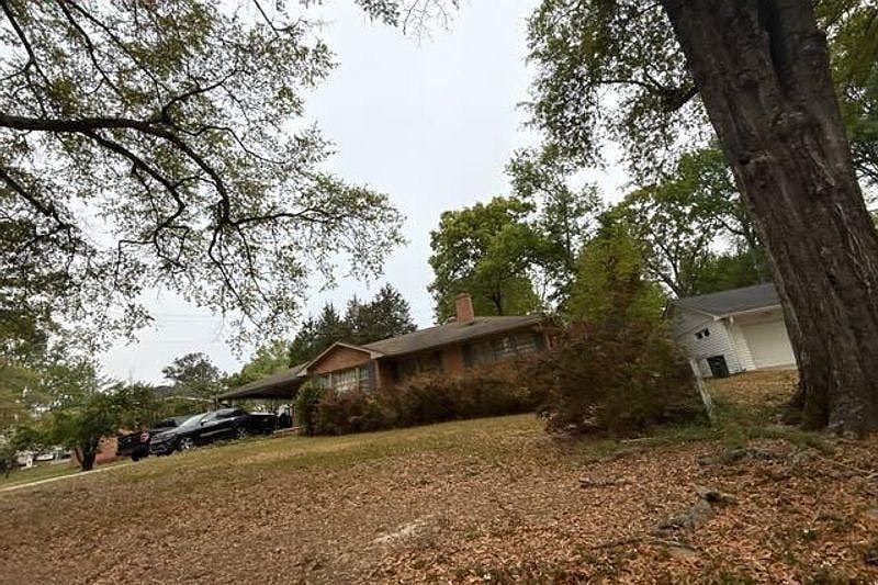 1st image of 1710 Oriole Rd