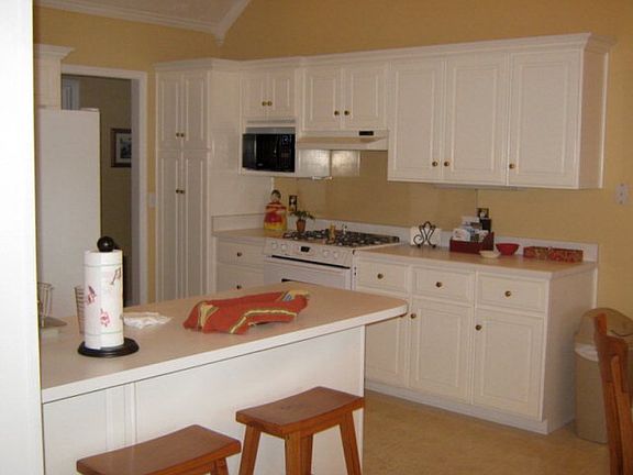 5th image of 1227 Willow Woods Dr