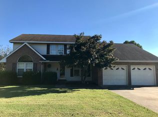 607 Lindenwood Ave, Sikeston, MO 63801