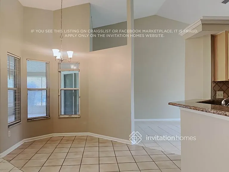 523 Charles Pinckney St — Photo 8