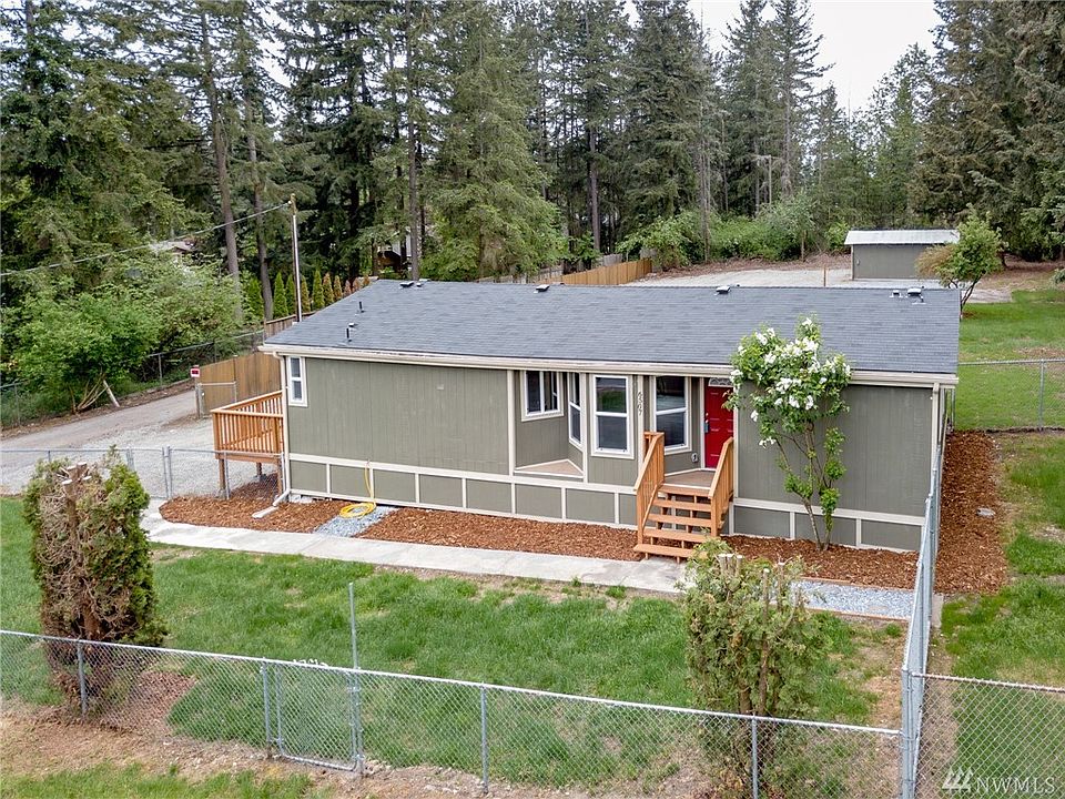 1st image of 6507 162nd St E