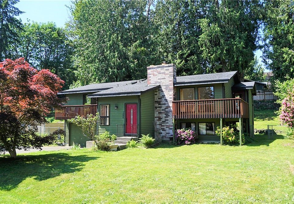 1st image of 7399 Teepee Cir NE