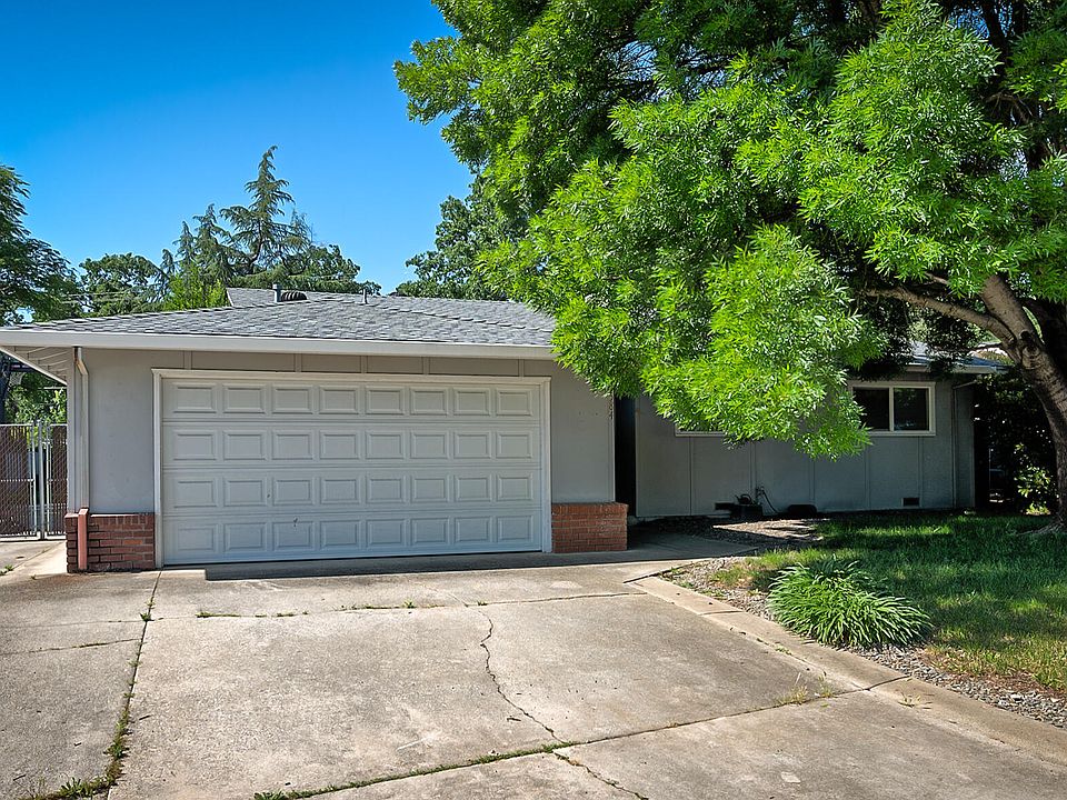 1st image of 6584 Paso Dr