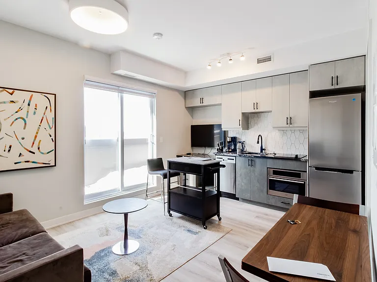 92 Hinton Ave N #618 — Photo 12