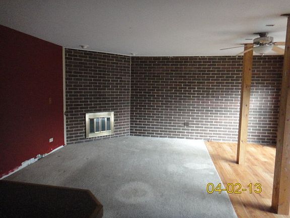 3rd image of 2S631 Pierre Curie Ln