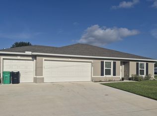 1643 SE OCEAN Lane, Port St Lucie, FL 34983
