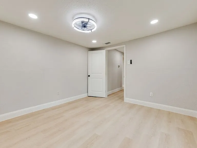 3703 Bertrand Ave — Photo 1