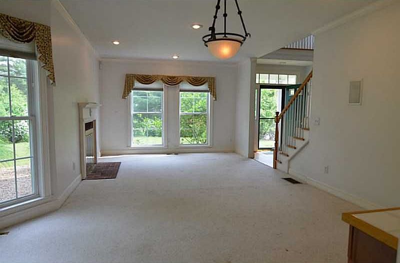 2nd image of 85 Fairview Dr