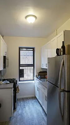 Rented by Gold Cliff Real Estate LLC | media 4