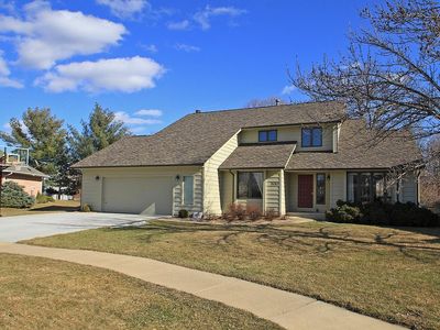 3151 Eagle Ct NE, Cedar Rapids, IA, 52402