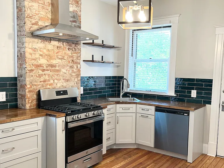 3606 Edwards Rd #2 — Photo 2