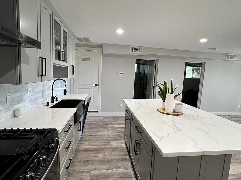 4001 Minnesota Ave — Photo 2