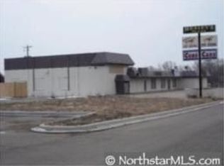 1515 Lyndale Ave N, Faribault, MN 55021