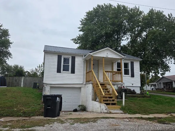 401 E Howard St, California, MO 65018