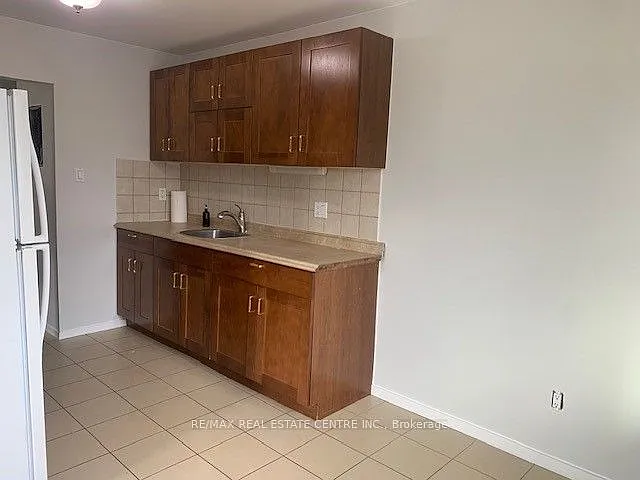 2 bed, $1,850 — Photo 2