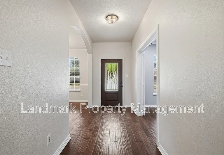 404 Tarpan Trl — Photo 4