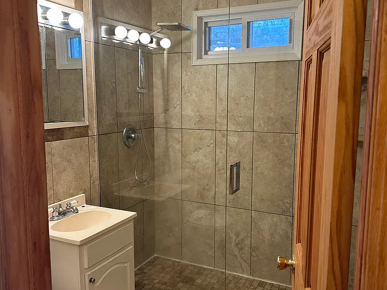 3654 N Central Park Ave #2 — Photo 8