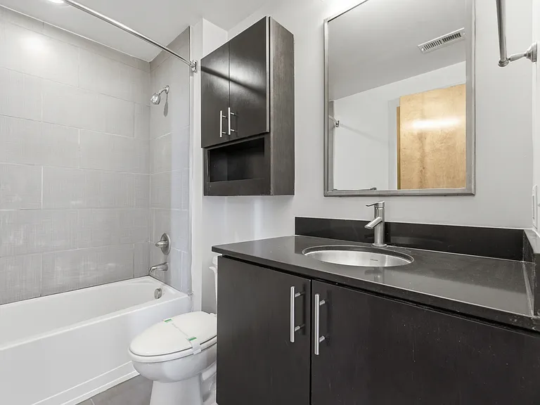 601 Stockton St #106 — Photo 15