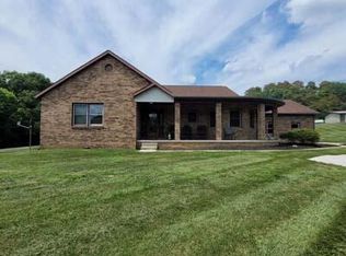 16900 Thompson Ridge Rd, Laurelville, OH 43135
