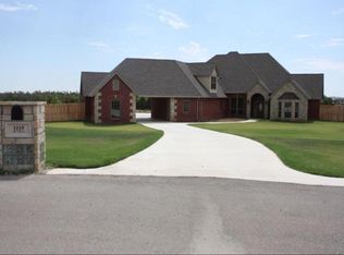 1115 Mount Marcy Dr, Lawton, OK 73507