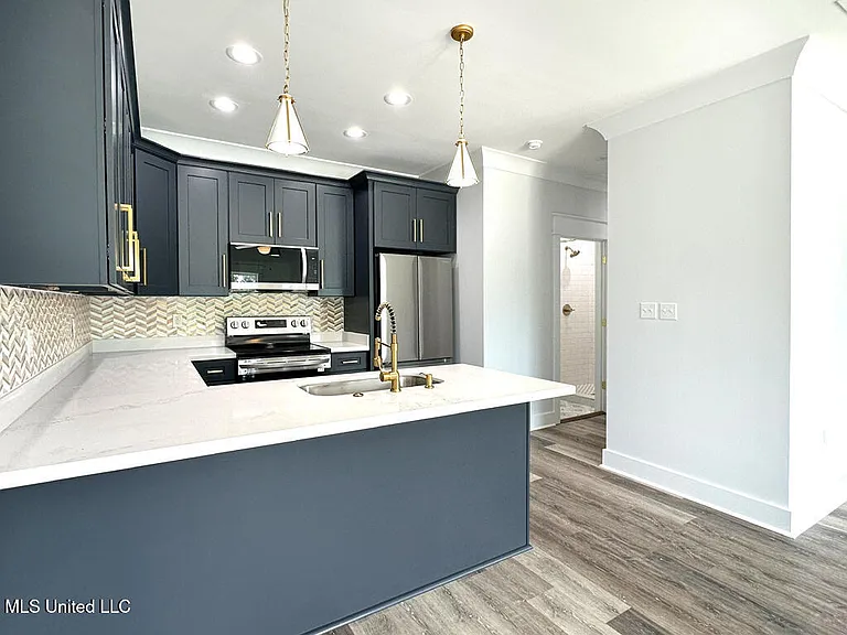 10152 Seymour Ave #A — Photo 6
