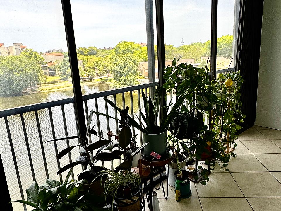 solarium (balcony)