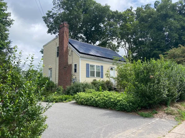 23 Whitney Road, Manchester, CT 06040