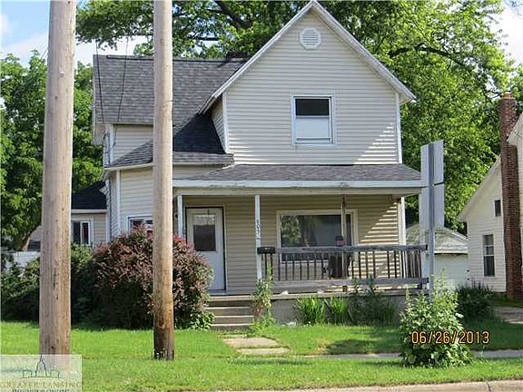 currently used as a duplex could be a single family home again