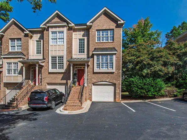 1347 Cameron View Ct, Raleigh, NC 27607